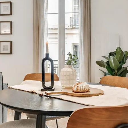 Loire - 2 A De Apartman *